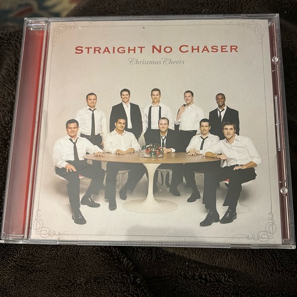 CHRISTMAS CHEERS BY STRAIGHT NO CHASER - Picture 1 of 5